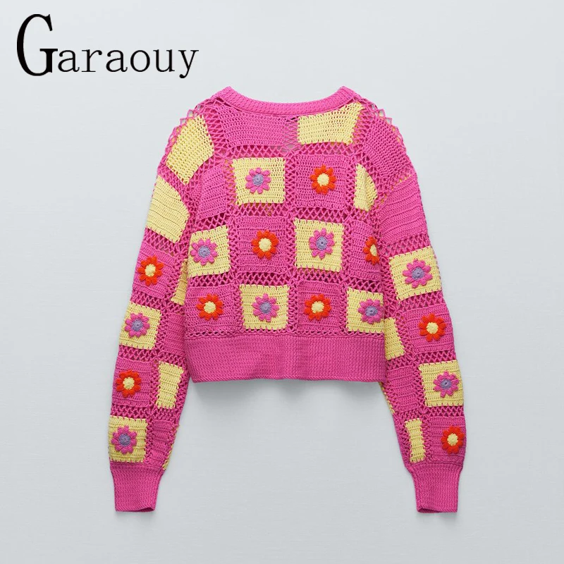 Garaouy 2021 New Women Autumn Retro Cute Close-fitting Flower-shaped Knitting Embroidery Decorative Long-sleeve Cardigan Coat ZA
Garaouy 2021 New Women Autumn Retro Cute Close-fitting Flower-shaped Knitting Embroidery Decorative Long-sleeve Cardigan Coat ZA