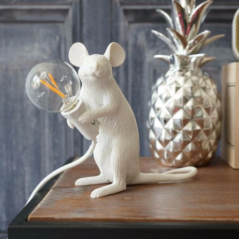 Modern Resin Mouse Table Lamp LED Rat Table Lamp Desk Kids'Gift Room Decor LED Night Lights EU Plug