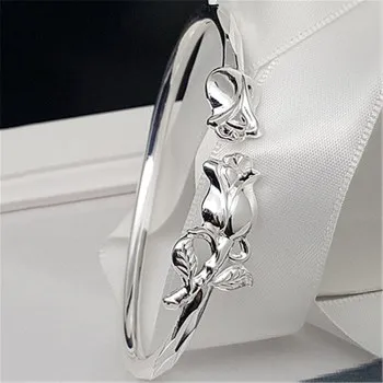 Korean Version of The Fashion Bracelet Silver-plated Rose Bracelet Valentine's Day Rose Flower Flower Opening Bracelet JSZ165
Korean Version of The Fashion Bracelet Silver-plated Rose Bracelet Valentine's Day Rose Flower Flower Opening Bracelet JSZ165