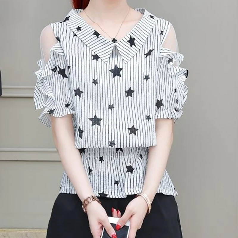 Women's Spring Summer Style Chiffon Blouses Shirt Women's Off Shoulder Short Sleeve Peter pan Collar Striped Korean Tops SP094
Women's Spring Summer Style Chiffon Blouses Shirt Women's Off Shoulder Short Sleeve Peter pan Collar Striped Korean Tops SP094