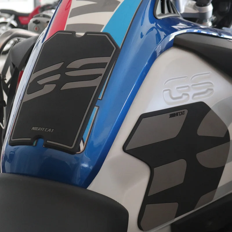 Motorcycle Waterbird Refitting Fuel Tank Sticker Adv Anti Slip Fishbone for Bmw G1250gs
Motorcycle Waterbird Refitting Fuel Tank Sticker Adv Anti Slip Fishbone for Bmw G1250gs