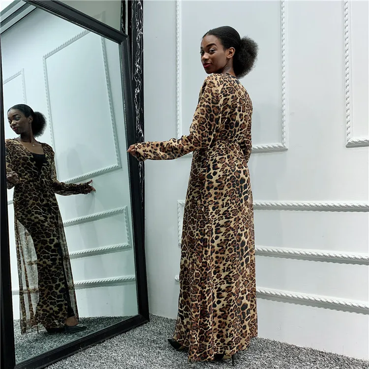 Muslim Abaya Kimono Leapord Print Hijab Dress Arabic Dubai African Women Pakistan Caftan Marocain Kaftan Qatar Islamic Clothing
Muslim Abaya Kimono Leapord Print Hijab Dress Arabic Dubai African Women Pakistan Caftan Marocain Kaftan Qatar Islamic Clothing