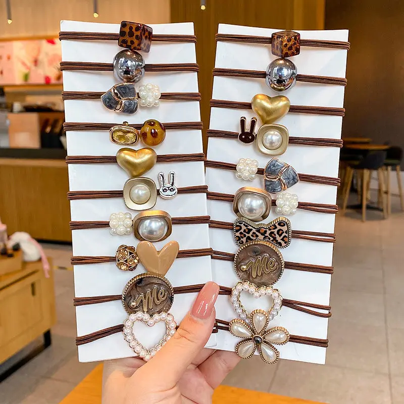 2021 Explosive Korean Fashion Simple Hair Rope Hair Rope Rubber Band Wholesale A Large Bag
2021 Explosive Korean Fashion Simple Hair Rope Hair Rope Rubber Band Wholesale A Large Bag