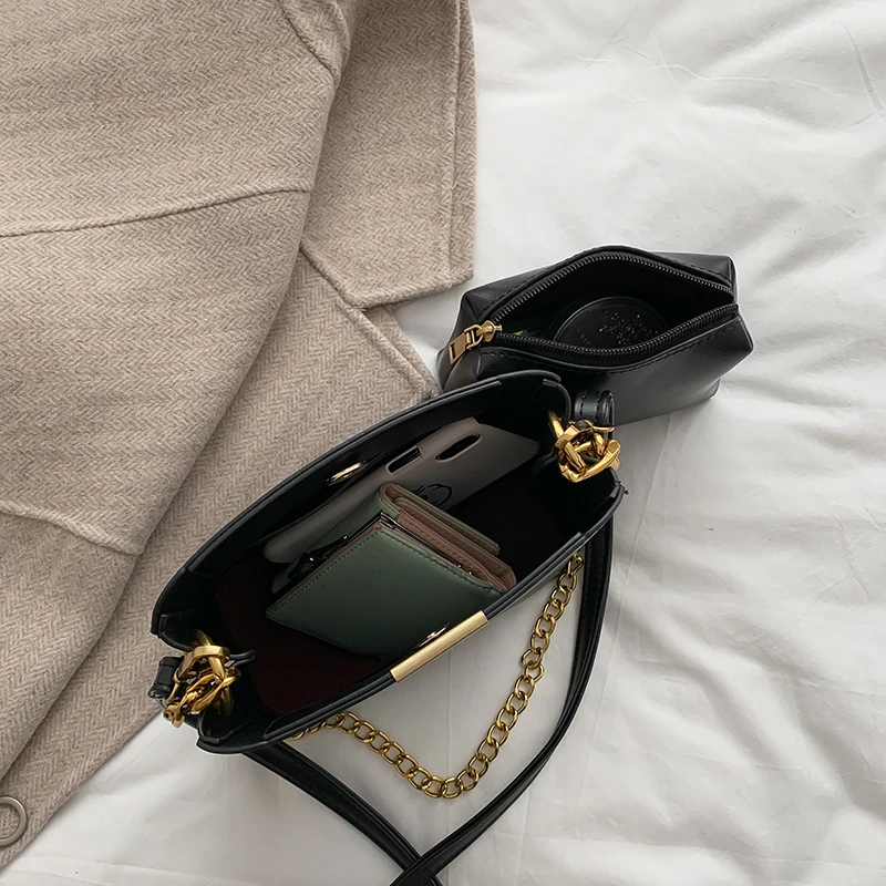 bags for women 2020 Solid color female bag fashion casual shoulder Messenger bag ladies bucket bag chain bag handbag sac a main 
bags for women 2020 Solid color female bag fashion casual shoulder Messenger bag ladies bucket bag chain bag handbag sac a main
