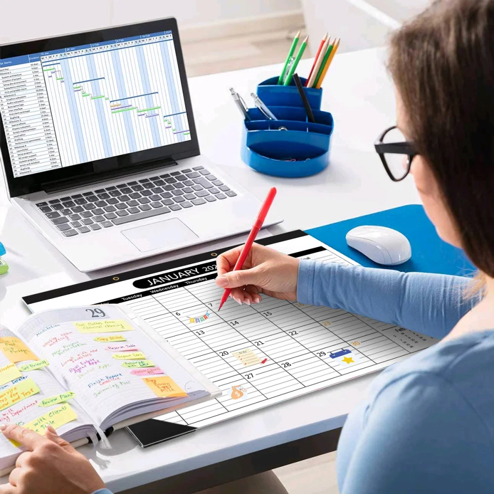 STOBOK 2021-2022 Desk Calendar 2 Years Monthly Planner Runs from January 1, 2021 to 31, 2022 Desk/Wall Calendar for Organizing &
STOBOK 2021-2022 Desk Calendar 2 Years Monthly Planner Runs from January 1, 2021 to 31, 2022 Desk/Wall Calendar for Organizing &