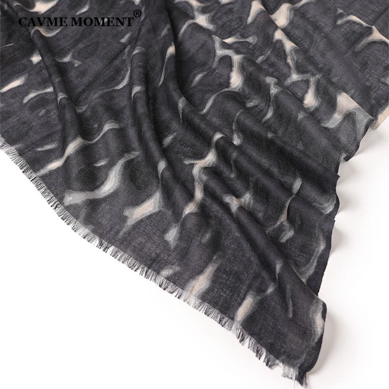 CAVME Silk Cashmere Scarf for Women Leopard Scarves 2020 Fashion Pashmina Ladies Shawls 50% Silk 50% Cashmere
CAVME Silk Cashmere Scarf for Women Leopard Scarves 2020 Fashion Pashmina Ladies Shawls 50% Silk 50% Cashmere