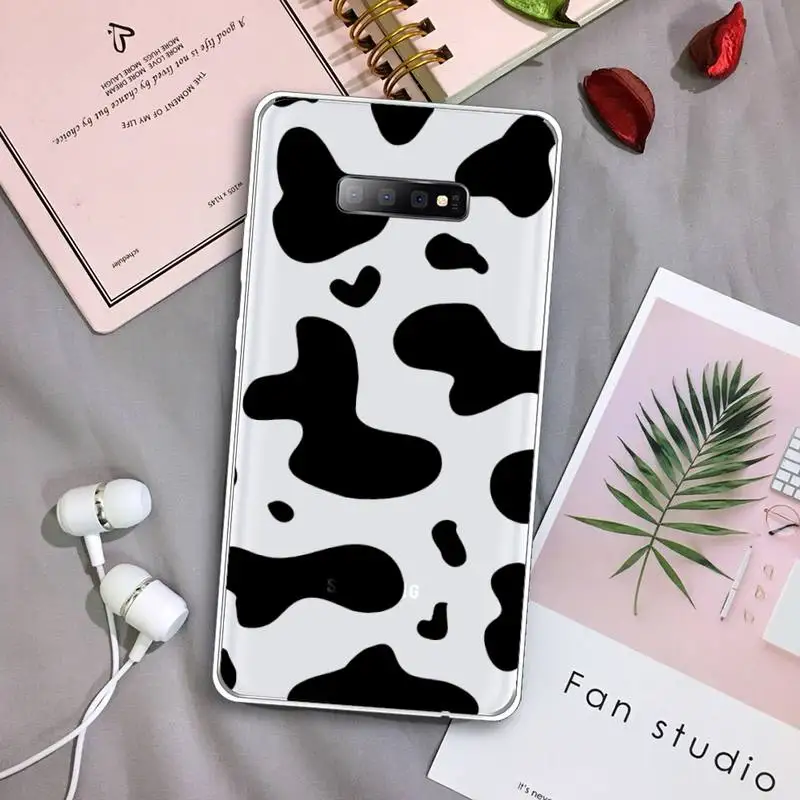 cow Black and white Phone Case Transparent For Samsung Galaxy A71 A21s S8 S9 S10 plus note 20 ultra
cow Black and white Phone Case Transparent For Samsung Galaxy A71 A21s S8 S9 S10 plus note 20 ultra