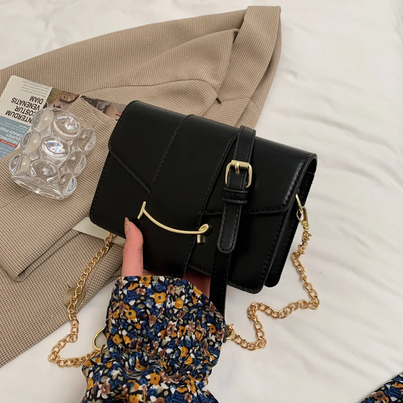 High Quality Korean Ladies Chain Bag Cover Small Square Bag 2021 New Fashion Shoulder Bag Western Style Net Red Messenger Bag
High Quality Korean Ladies Chain Bag Cover Small Square Bag 2021 New Fashion Shoulder Bag Western Style Net Red Messenger Bag