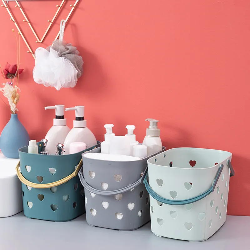 Plastic portable Bath Basket bathroom wash storage basket Bath Basket heart-shaped hollow Bath Basket Storage basket
Plastic portable Bath Basket bathroom wash storage basket Bath Basket heart-shaped hollow Bath Basket Storage basket