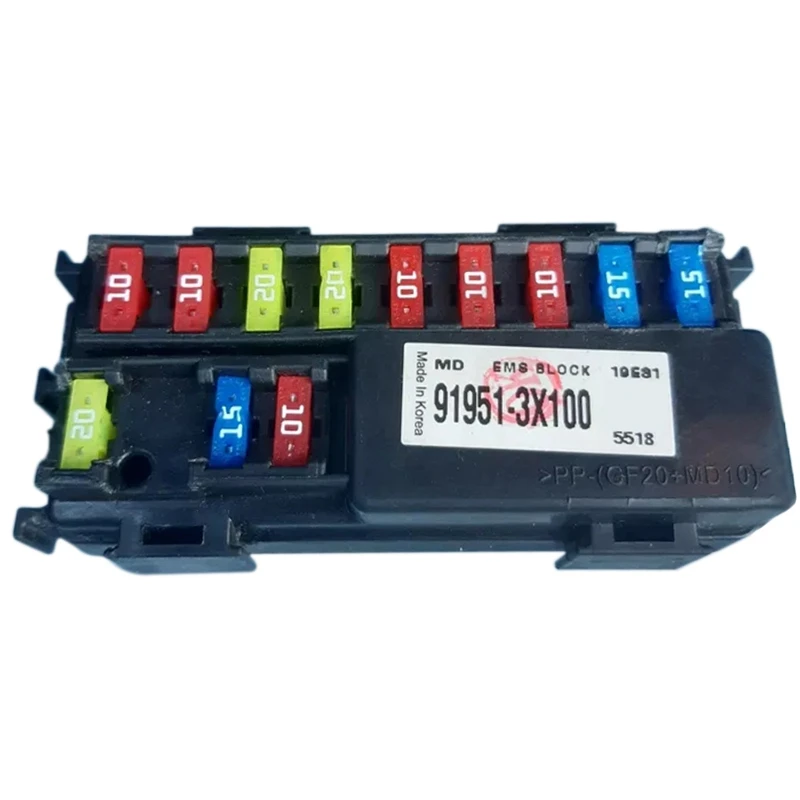 Для Hyundai Elantra MD 2014-2016 коробка предохранителей 91951-3X100 небольшая коробка предохранителей 
Для Hyundai Elantra MD 2014-2016 коробка предохранителей 91951-3X100 небольшая коробка предохранителей