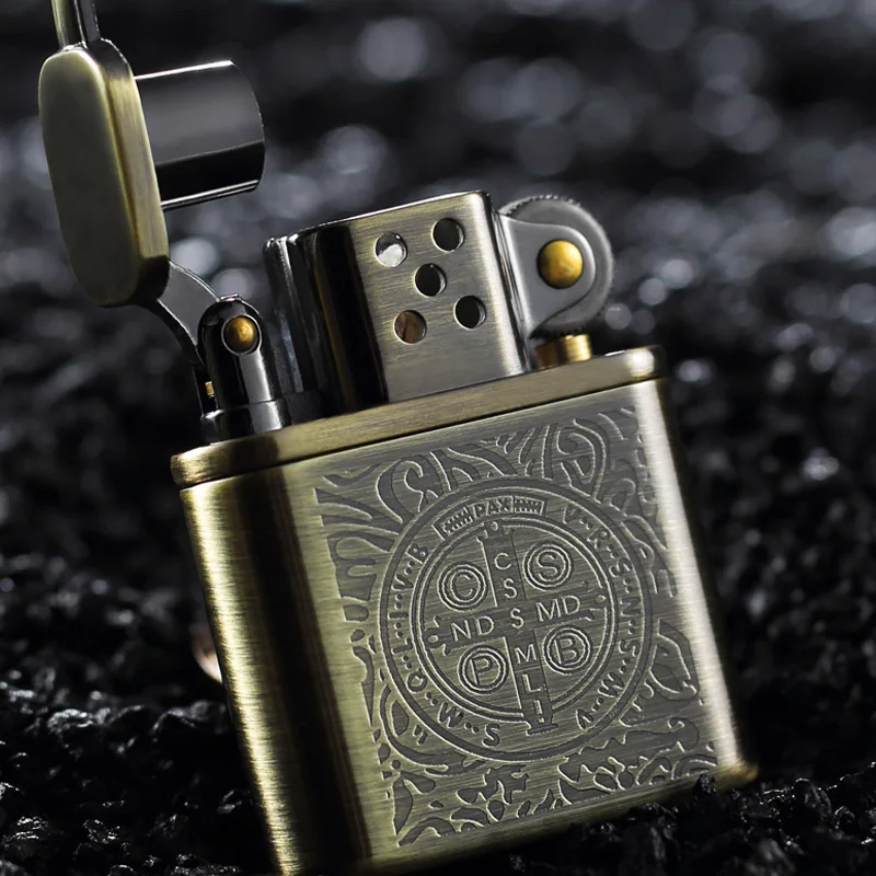Zorro Constantine Kerosene Lighters Vintage Metal Lighter Copper Oil Gasoline Cigarette Lighter Smoking Accessories Encendedores
Zorro Constantine Kerosene Lighters Vintage Metal Lighter Copper Oil Gasoline Cigarette Lighter Smoking Accessories Encendedores