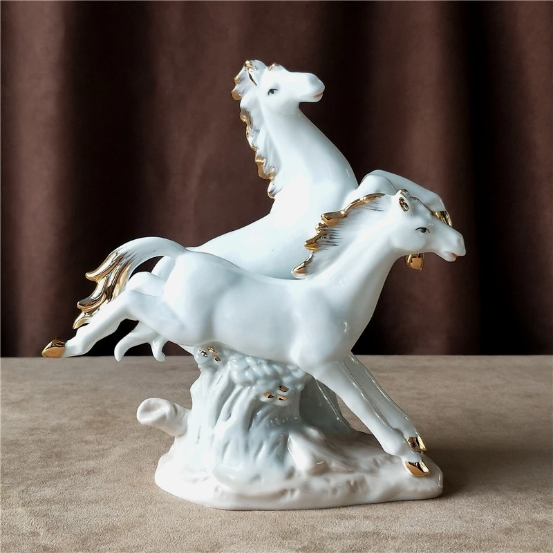 Porcelain Couple Horse Sculpture Ceramic Gallop Horse Statue Wedding Decor Valentine's Day Gift Craft Home Ornament Accessories
Porcelain Couple Horse Sculpture Ceramic Gallop Horse Statue Wedding Decor Valentine's Day Gift Craft Home Ornament Accessories