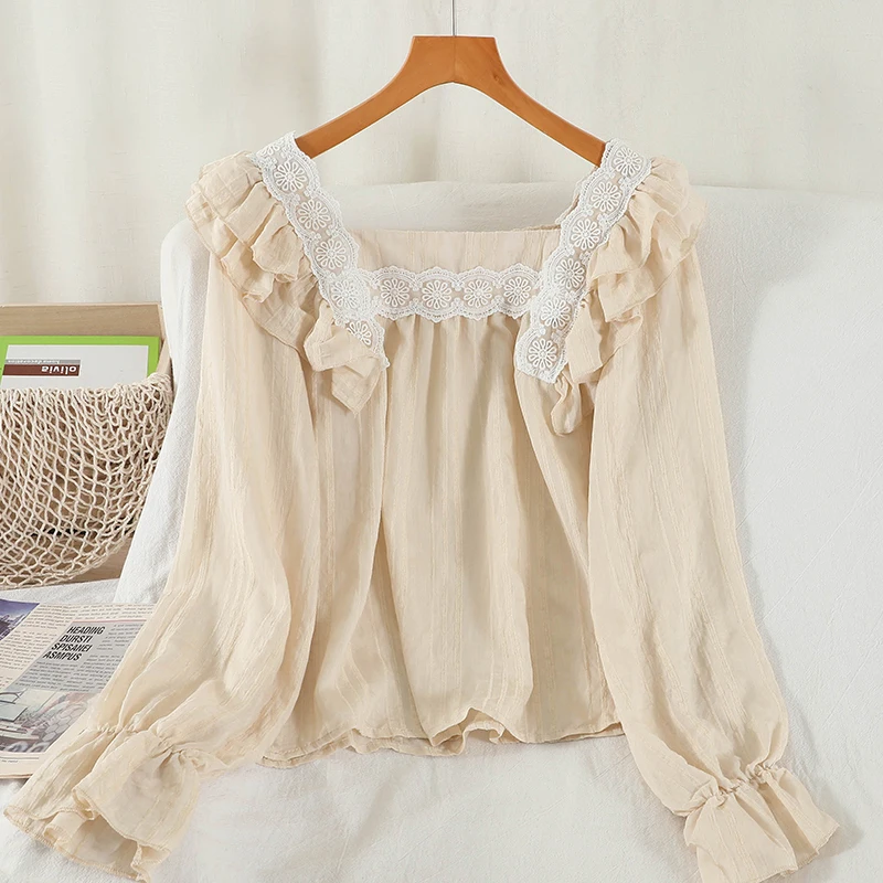 New Women Autumn Korea Square Lace Ruffles Collar Loose Waist Chiffon Shirt Female Sweet Pleated Short Top Long Sleeves Blouse
New Women Autumn Korea Square Lace Ruffles Collar Loose Waist Chiffon Shirt Female Sweet Pleated Short Top Long Sleeves Blouse