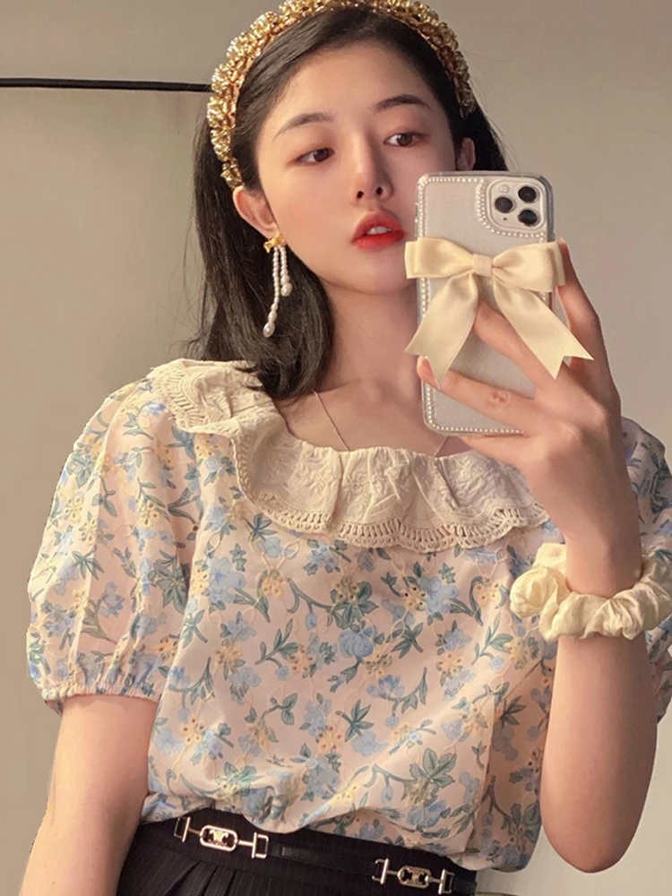 Women Tops French Ruffled Floral Blouse, Summer New Design, Niche Sense of Sweetness, Puff Sleeve Short Shirt, Women
Women Tops French Ruffled Floral Blouse, Summer New Design, Niche Sense of Sweetness, Puff Sleeve Short Shirt, Women