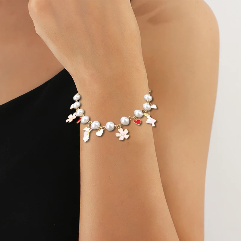 Alice Wonderland Bracelet Cute Princess Rabbit Red Peach Pearls Pendant Bracelets For Women Jewelry Christmas Friends Gift
Alice Wonderland Bracelet Cute Princess Rabbit Red Peach Pearls Pendant Bracelets For Women Jewelry Christmas Friends Gift