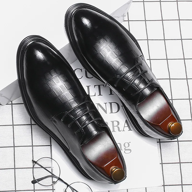 Men Block casual shoes business leather dress shoes lace up men's Oxford Shoes zapatillas hombre plus size wedding dress shoes
Men Block casual shoes business leather dress shoes lace up men's Oxford Shoes zapatillas hombre plus size wedding dress shoes