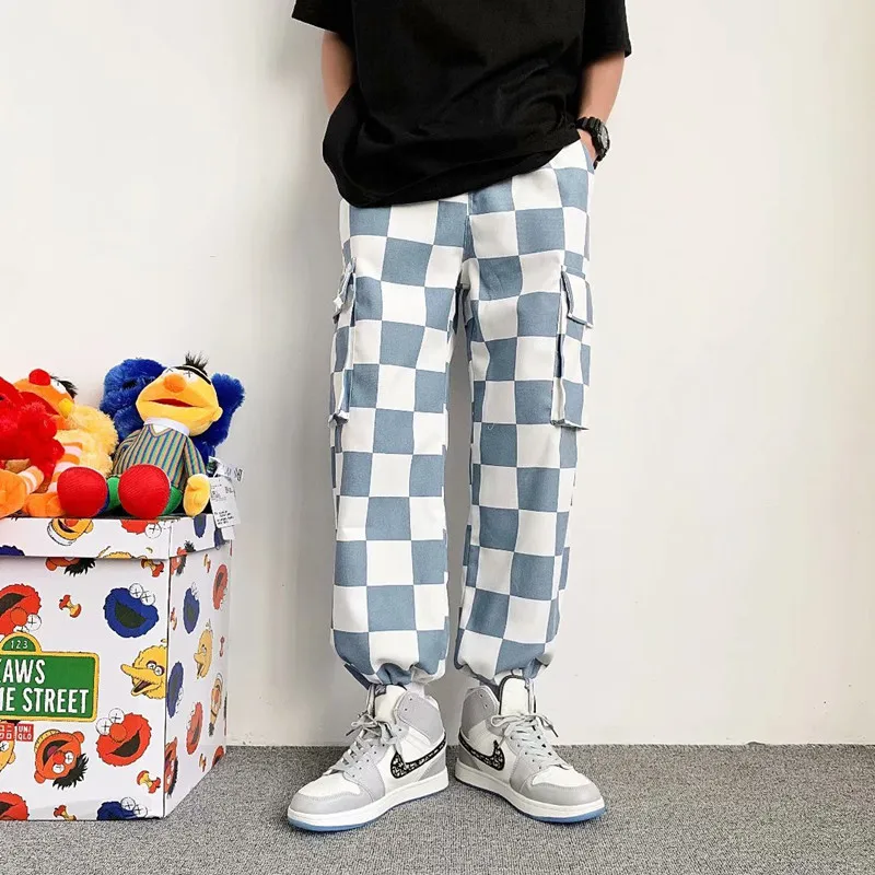 Harem Pants Casual Pants Men Korean Version Fashion Lattice Multi-pocket Cropped Trousers Elastic Waist Male Train Jogging Pants
Harem Pants Casual Pants Men Korean Version Fashion Lattice Multi-pocket Cropped Trousers Elastic Waist Male Train Jogging Pants