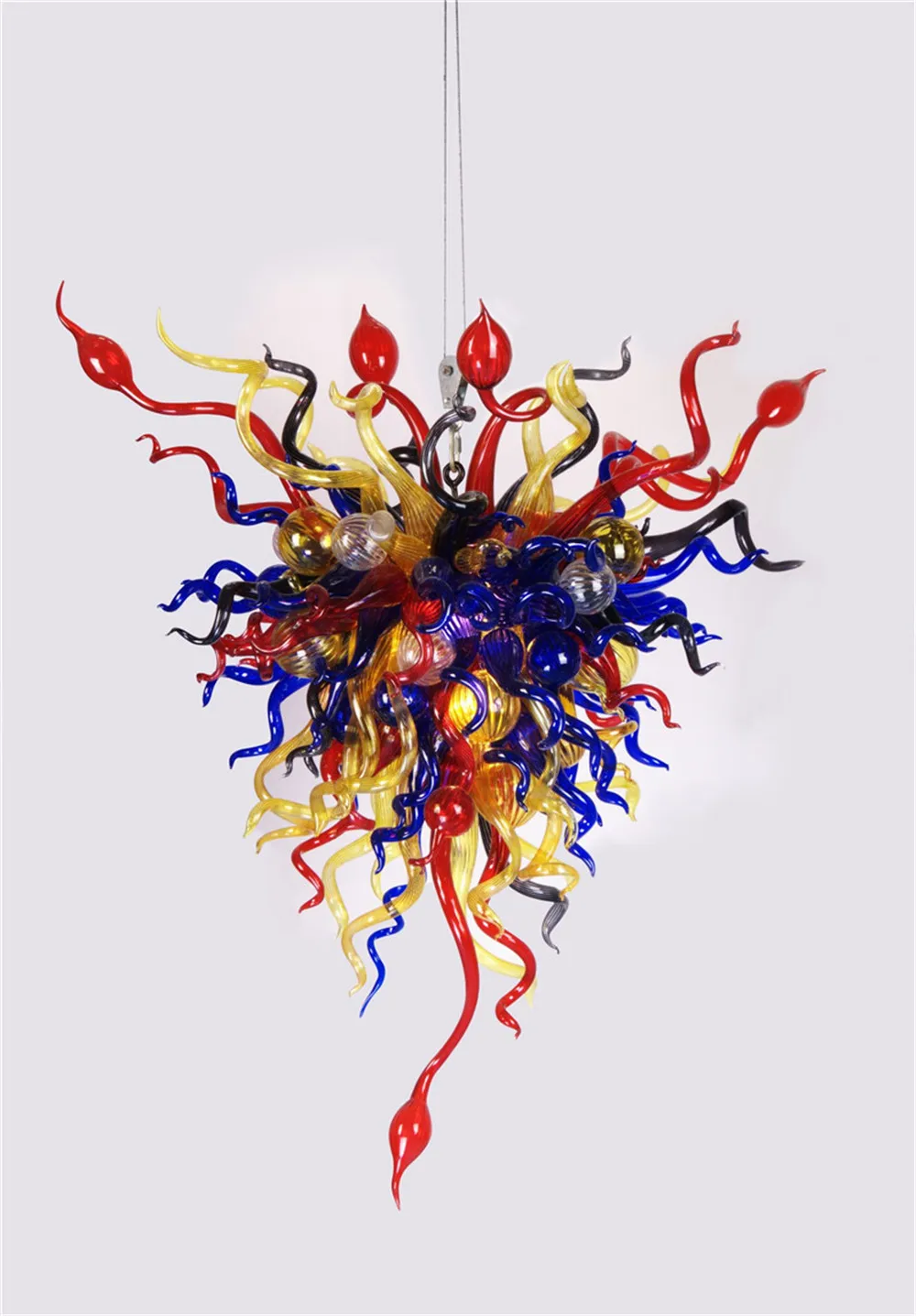 High Quality Blown Glass Chandelier Light Home Decoration Item LED Light Source
High Quality Blown Glass Chandelier Light Home Decoration Item LED Light Source