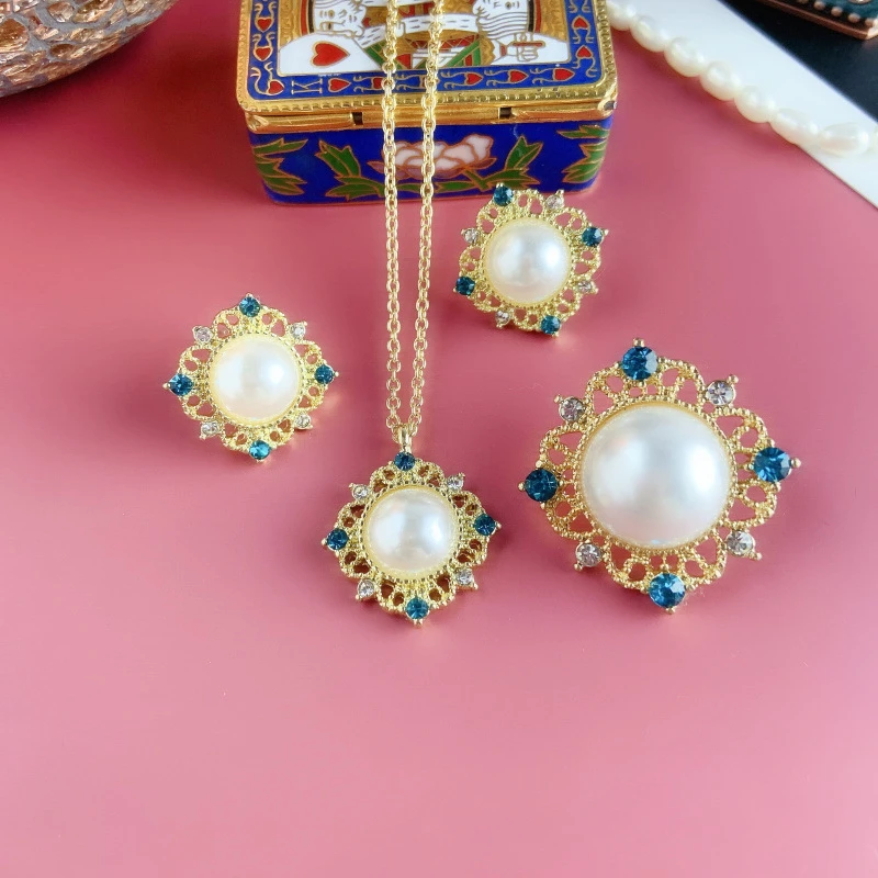 Pearls Necklace Jewelry Sets For Women Engagement Gift Crystals Charms Vintage Ornaments Brooches Earrings Sweater Dress Pins
Pearls Necklace Jewelry Sets For Women Engagement Gift Crystals Charms Vintage Ornaments Brooches Earrings Sweater Dress Pins