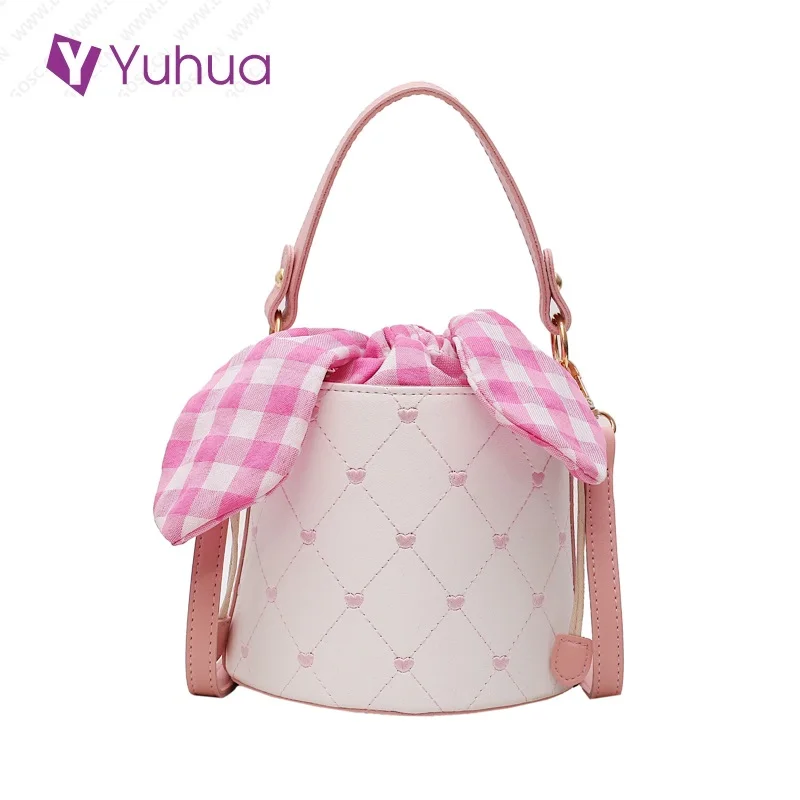 Yuhua, 2020 new fashion handbags, vintage simple korean version bucket bag, trend woman messenger bag, casual women shoulder bag
Yuhua, 2020 new fashion handbags, vintage simple korean version bucket bag, trend woman messenger bag, casual women shoulder bag