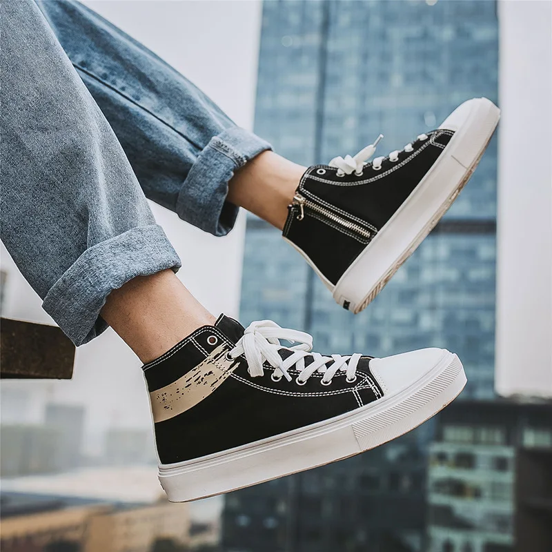 2020 New Hot High Quality Men Canvas Shoes Summer Solid High Top lace-up Non-slip Breathable Sneakers Male Casual Flat Shoes
2020 New Hot High Quality Men Canvas Shoes Summer Solid High Top lace-up Non-slip Breathable Sneakers Male Casual Flat Shoes
