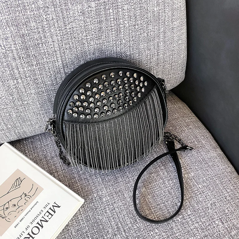 Fashion Round Leather Crossbody Bag for Women Full Diamonds Lady Crossbody Bag Luxury Tassel Rivet Handbag Shoulder Bag Purse
Fashion Round Leather Crossbody Bag for Women Full Diamonds Lady Crossbody Bag Luxury Tassel Rivet Handbag Shoulder Bag Purse
