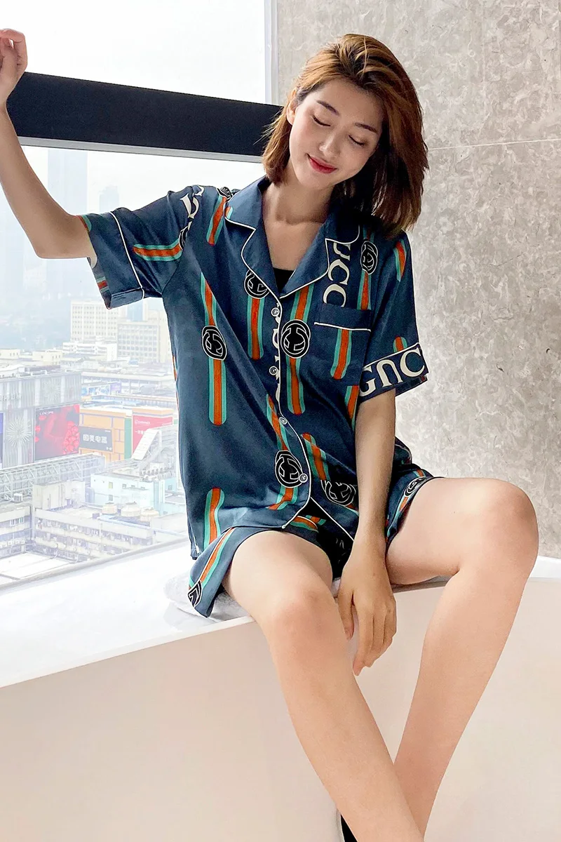 Pajamas women's summer short sleeve shorts ice silk couple two piece summer silk men's home wear summer
Pajamas women's summer short sleeve shorts ice silk couple two piece summer silk men's home wear summer