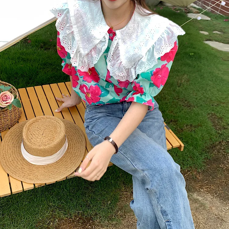 Korejpaa Women Shirt 2021 Summer Korean Chic Retro Temperament Lace Lapel Stitching Flower Single-Breasted Puff Sleeved Blouses
Korejpaa Women Shirt 2021 Summer Korean Chic Retro Temperament Lace Lapel Stitching Flower Single-Breasted Puff Sleeved Blouses