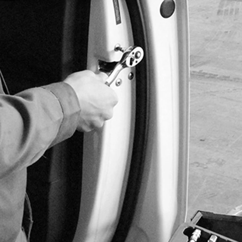 72 Gears High Torque Chro-me Vanadium Steel Save Time and Energy 46/53 Pcs Multifunctional Auto Repair Tool Set 
72 Gears High Torque Chro-me Vanadium Steel Save Time and Energy 46/53 Pcs Multifunctional Auto Repair Tool Set