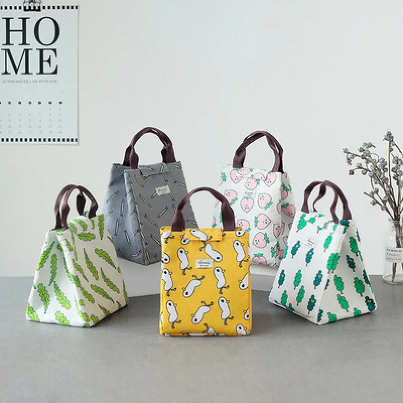 Cute animal fabric meal delivery lunch box insulation bag waterproof Oxford cloth lunch bag with zipper lunch box bag
Cute animal fabric meal delivery lunch box insulation bag waterproof Oxford cloth lunch bag with zipper lunch box bag