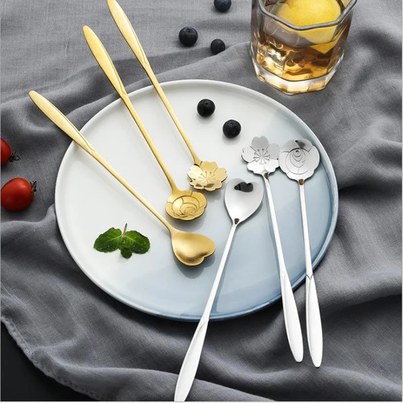 Luxury Tea Coffee Mixing Spoon Gold Spoon Long Handle Dessert Stainless Steel Vintage Teaspoons Drink Tableware Flowers Design
Luxury Tea Coffee Mixing Spoon Gold Spoon Long Handle Dessert Stainless Steel Vintage Teaspoons Drink Tableware Flowers Design
