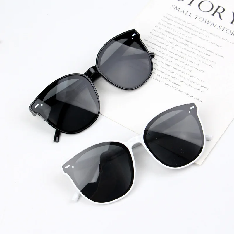 MYT_0328 Kids Sunglasses Boys Retro Children Sunglasses Girls Sun Glasses Vintage Baby Eyeglasses Oculos simple Eyewear UV400
MYT_0328 Kids Sunglasses Boys Retro Children Sunglasses Girls Sun Glasses Vintage Baby Eyeglasses Oculos simple Eyewear UV400