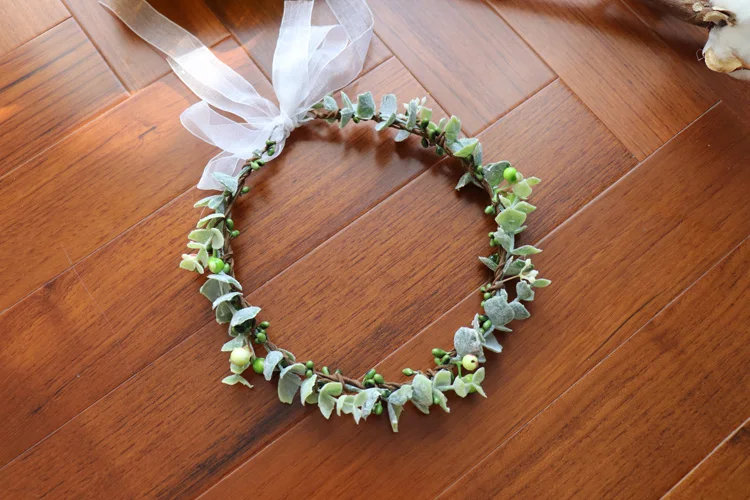 Plant Leaf Berry Flower Wreath Crown Festival Headband Women Hair Accessories Headdress Floral Garland Wedding Floral Headwear
Plant Leaf Berry Flower Wreath Crown Festival Headband Women Hair Accessories Headdress Floral Garland Wedding Floral Headwear