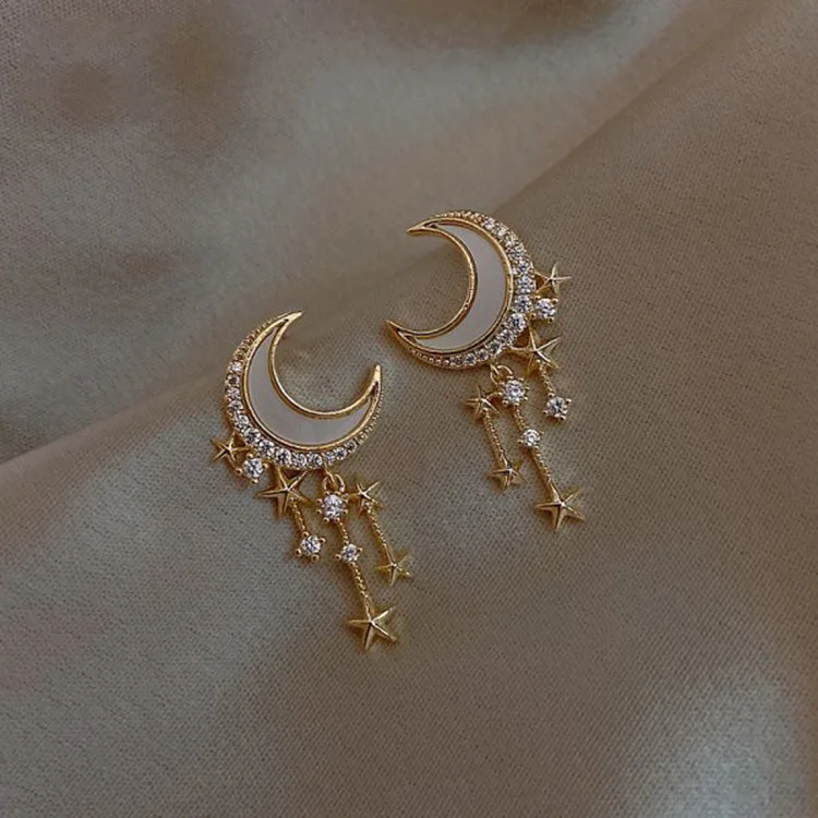2021 New Trendy Moon Dangle Earrings For Women Temperament Pearl Cherry Cat Rhinestone Pendant Earring Girl Party Jewelry Gift
2021 New Trendy Moon Dangle Earrings For Women Temperament Pearl Cherry Cat Rhinestone Pendant Earring Girl Party Jewelry Gift