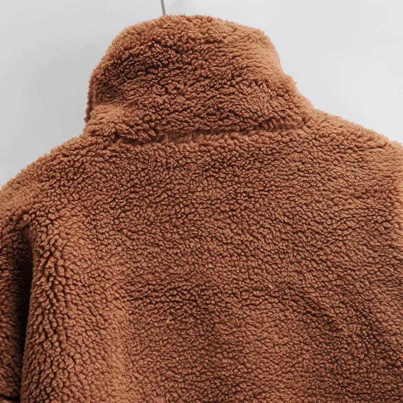 Faux Fur Lapel Long Sleeves Thick Warm Women's Zipper Jacket Coat Vintage Lamb Fur Casual Loose Chic Female Tops
Faux Fur Lapel Long Sleeves Thick Warm Women's Zipper Jacket Coat Vintage Lamb Fur Casual Loose Chic Female Tops