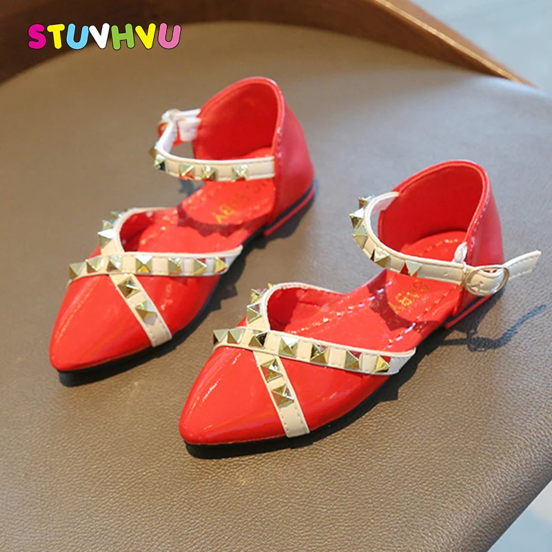 Girls Shoes Leather Rivet Children Shoes Spring and Autumn Fashion Pointed Toe Girl Princess Shoe Kids Sandals Black White Red
Girls Shoes Leather Rivet Children Shoes Spring and Autumn Fashion Pointed Toe Girl Princess Shoe Kids Sandals Black White Red