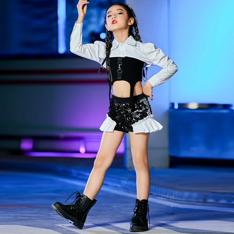 2021 Jazz Performance Costumes Hiphop Sequined Shorts Suit Modern Dance Street Dance Wear Hip Hop Dance Rave Clothes DN10227
2021 Jazz Performance Costumes Hiphop Sequined Shorts Suit Modern Dance Street Dance Wear Hip Hop Dance Rave Clothes DN10227