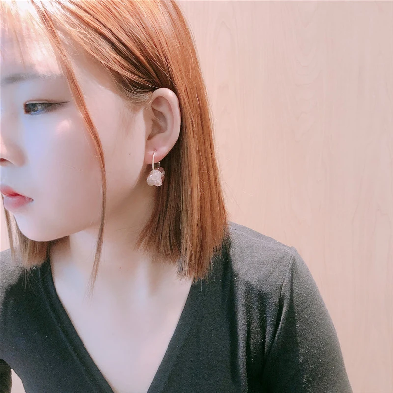Korean Fashion Ear Jewelry Needle Irregular Stone Ring Female Earrings Earrings Pink Crystal Stone Material Earrings
Korean Fashion Ear Jewelry Needle Irregular Stone Ring Female Earrings Earrings Pink Crystal Stone Material Earrings
