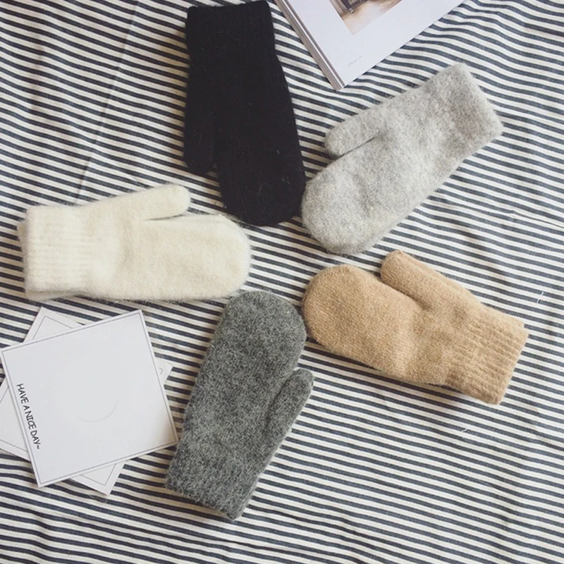Cute Imitation Rabbit Fur Knitted Mitten New Women Keep Warm Plus Cashmere Mittens Solid Elasticity Soft Full Fingers Gloves
Cute Imitation Rabbit Fur Knitted Mitten New Women Keep Warm Plus Cashmere Mittens Solid Elasticity Soft Full Fingers Gloves