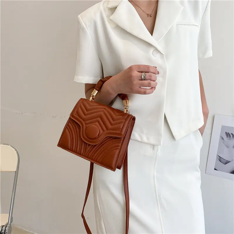 Pu Leather Top Handle Bags For Lady Luxury Designer Female Withe Brown Small Purses And Handbags Women'S Shoulder Strap Handbag
Pu Leather Top Handle Bags For Lady Luxury Designer Female Withe Brown Small Purses And Handbags Women'S Shoulder Strap Handbag