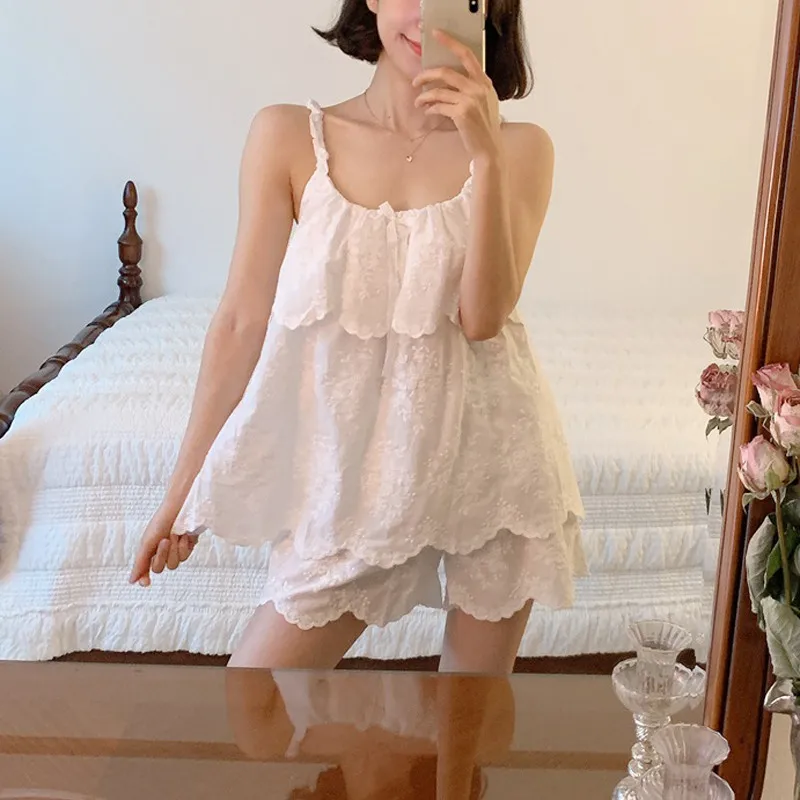 Spaghetti Strap Summer Pajamas Set Women Cotton Lace Floral Embroidery Two Piece Home Suit Tops + Shorts Set Kawaii Sexy
Spaghetti Strap Summer Pajamas Set Women Cotton Lace Floral Embroidery Two Piece Home Suit Tops + Shorts Set Kawaii Sexy