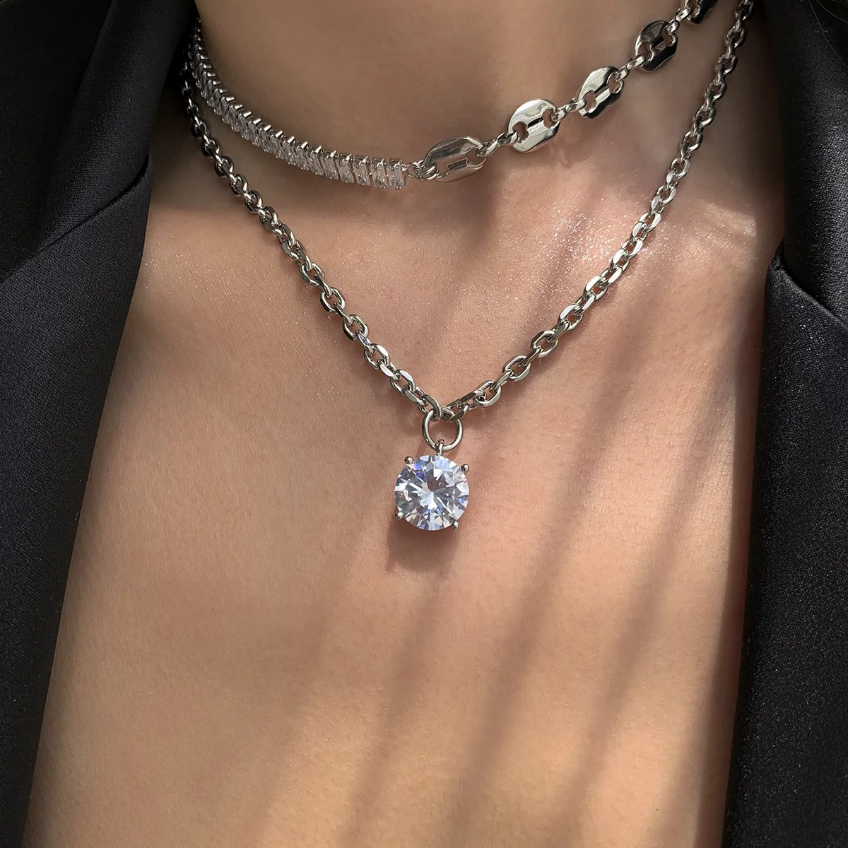 Crystal Stitching Necklace Couple Clavicle Chain Pendant Necklaces for Women Fashion Jewelry Gifts
Crystal Stitching Necklace Couple Clavicle Chain Pendant Necklaces for Women Fashion Jewelry Gifts