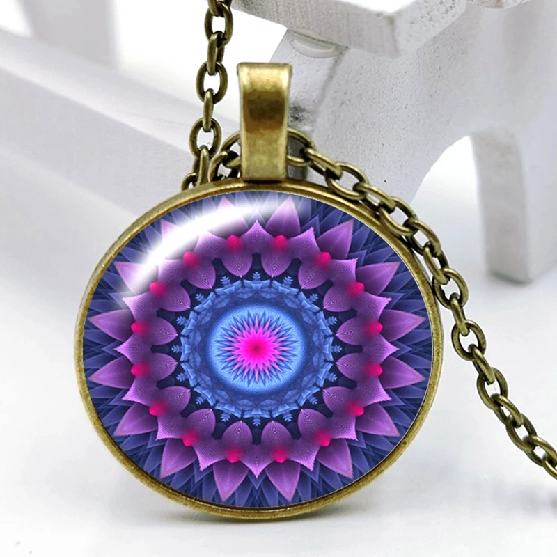 2020 New Mandala 3 Color Necklace Glass Convex Personality Pendant Necklace Gift Wholesale
2020 New Mandala 3 Color Necklace Glass Convex Personality Pendant Necklace Gift Wholesale