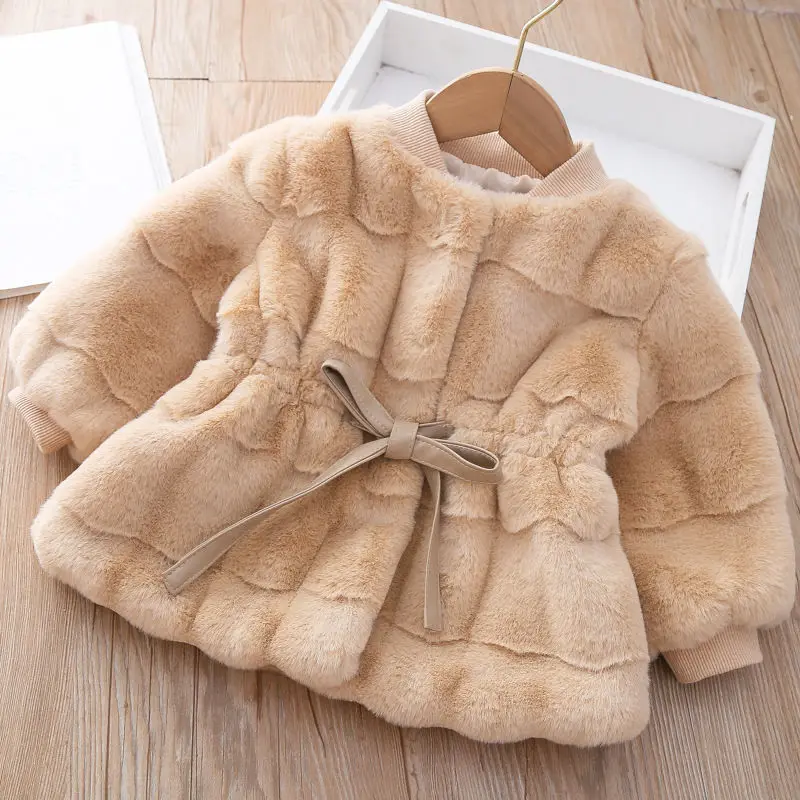2022 New Girls' Cotton-padded Jackets Thick Autumn and Winter Clothes Children's Coats Small and Medium-sized Children's Padded
2022 New Girls' Cotton-padded Jackets Thick Autumn and Winter Clothes Children's Coats Small and Medium-sized Children's Padded
