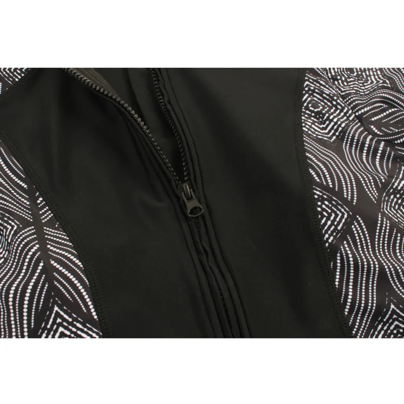 2021 Muslim Swimsuit Modest Burkinis Full Cover Swimwear Islamic Long Sleeve Zipper Swimming Set Beachwear Bathing Suit
2021 Muslim Swimsuit Modest Burkinis Full Cover Swimwear Islamic Long Sleeve Zipper Swimming Set Beachwear Bathing Suit