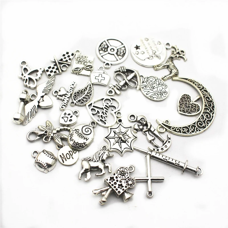 Mix Hanging Charms Pendan alloy Dangle Charms Enamel heart-shaped letter Clasp 50pcs/lot For DIY Bracelet Necklace Jewelry 
Mix Hanging Charms Pendan alloy Dangle Charms Enamel heart-shaped letter Clasp 50pcs/lot For DIY Bracelet Necklace Jewelry