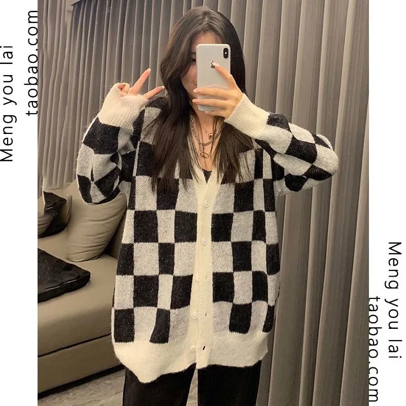 Осенне-зимняя Ретро верхняя одежда в ленивом стиле Универсальный вязаный кардиган женский дизайнерский свободный высококачественный плот...
Осенне-зимняя Ретро верхняя одежда в ленивом стиле Универсальный вязаный кардиган женский дизайнерский свободный высококачественный плот...