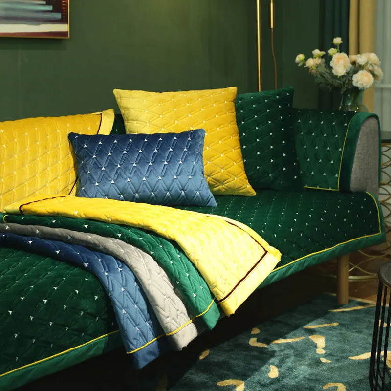 Green Modern Quilted Velvet Couch Covers for Sofas 1/2/3/4/5 Seater Plush Slipcover Solid Soft Combination Armchair Sofa Towel
Green Modern Quilted Velvet Couch Covers for Sofas 1/2/3/4/5 Seater Plush Slipcover Solid Soft Combination Armchair Sofa Towel