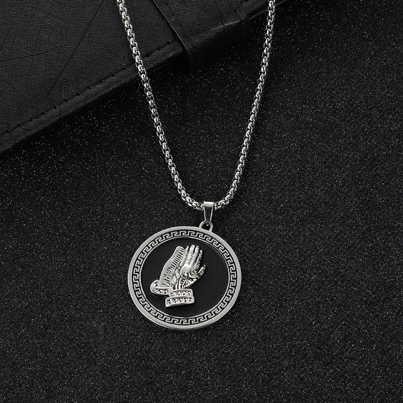 2021New Men's Necklace Hip Hop Jewelry Fashion Round Alloy Pendant Sweater Chain Accessories
2021New Men's Necklace Hip Hop Jewelry Fashion Round Alloy Pendant Sweater Chain Accessories