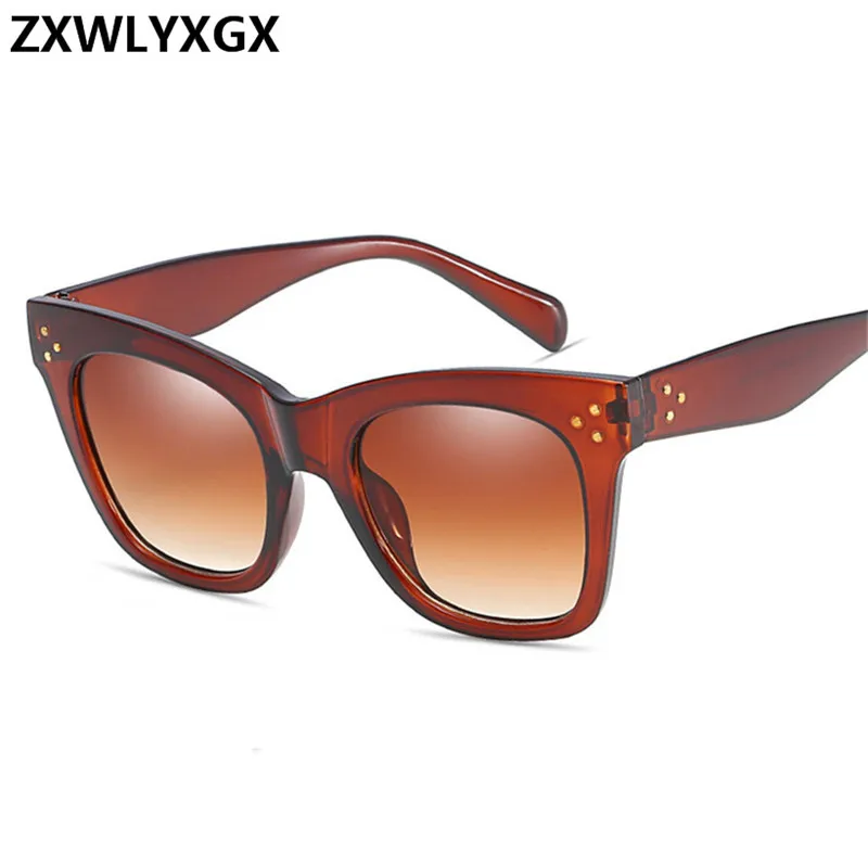 2021 Luxury Oversize Square Sunglasses Women Vintage Brand Big Frame Sun Glasses Fashion Gradient Female Vintage Sunglasses
2021 Luxury Oversize Square Sunglasses Women Vintage Brand Big Frame Sun Glasses Fashion Gradient Female Vintage Sunglasses